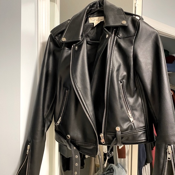 Faux leather jacket, black, size small - Picture 2 of 3